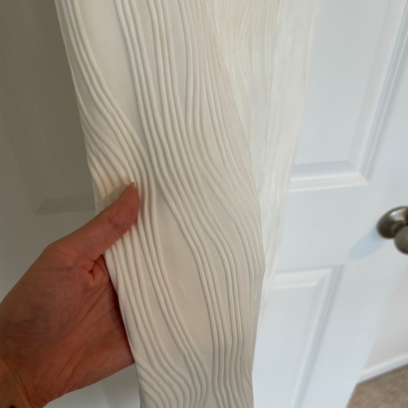 Rihoas The Wave Textured Pearl Strap Midi Dress - Picture 5 of 7